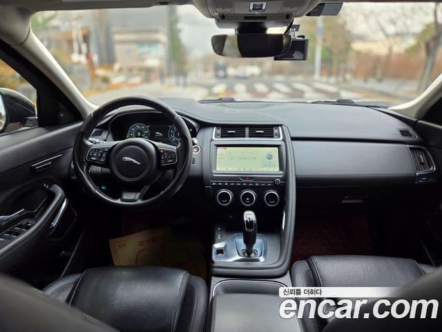 Jaguar E-PACE P250 SE, 2018 7