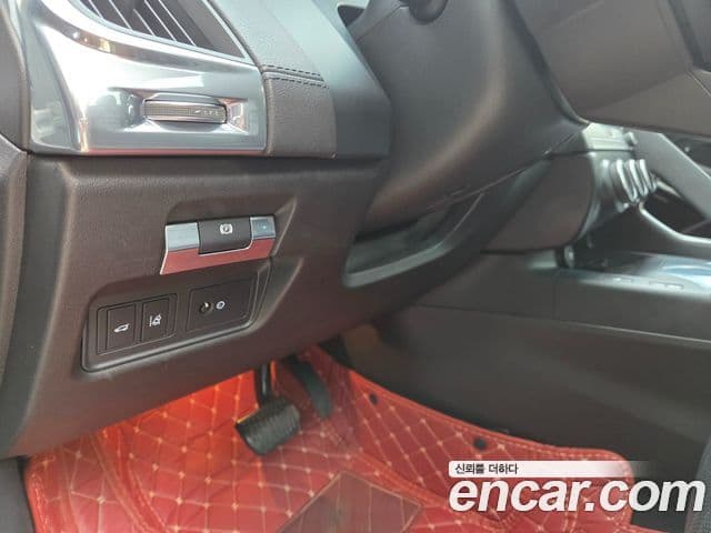 Jaguar E-PACE P250 SE, 2018 13