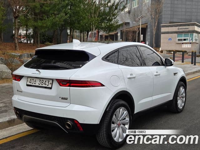 Jaguar E-PACE P250 SE, 2018 19