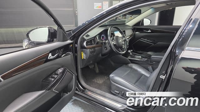 Kia All New K7 3.3 GDI Limited Plus, 2018 10