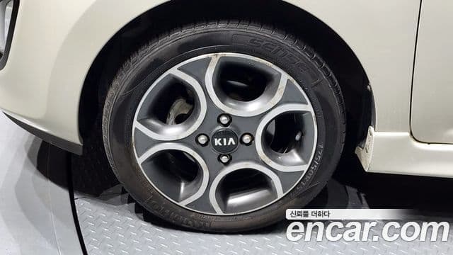 Kia All New Morning Luxury, 2015 все фото