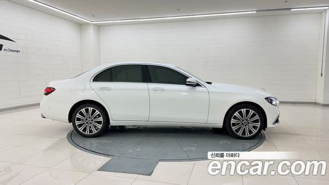 Mercedes-Benz E-класс W213 Exclusive, 2023 6