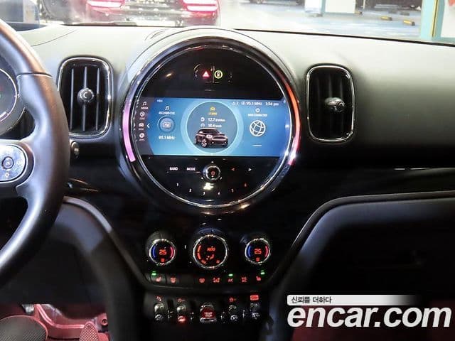 Mini Cooper Countryman 2세대, 2024 11