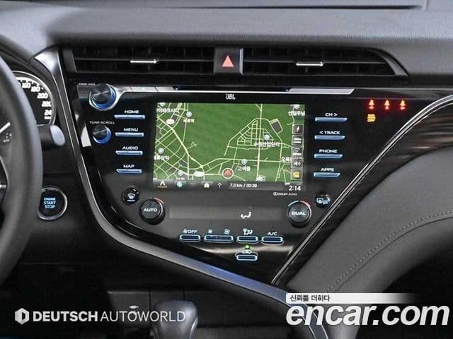 Toyota 캠리 (XV70), 2019 9