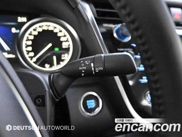 Toyota 캠리 (XV70), 2019 20