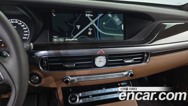 Genesis G90 Luxury, 2019 15