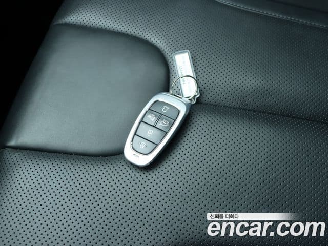 Hyundai The / новый New Santa Fe Prestige, 2023 12