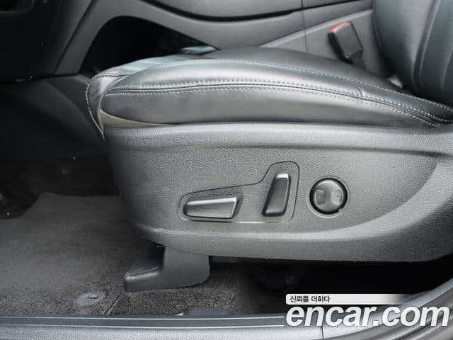 Hyundai The / новый New Santa Fe Prestige, 2023 17