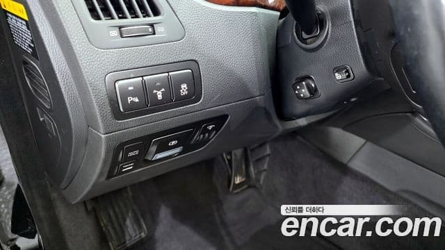 Hyundai Equus(новый кузов / новое поколение) Luxury, 2011 15