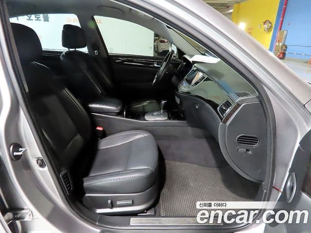 Hyundai Genesis 3.8 экспортная версия, 2012 8