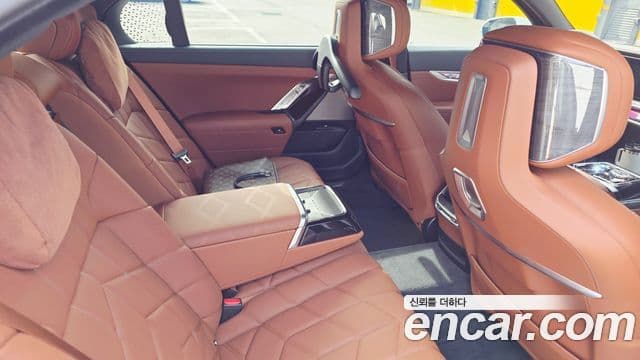 BMW 7시리즈 (G70) 740d xDrive M Sport, 2024 8