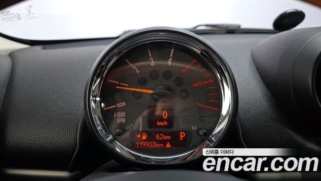 Mini Cooper D Countryman 1세대, 2016 8