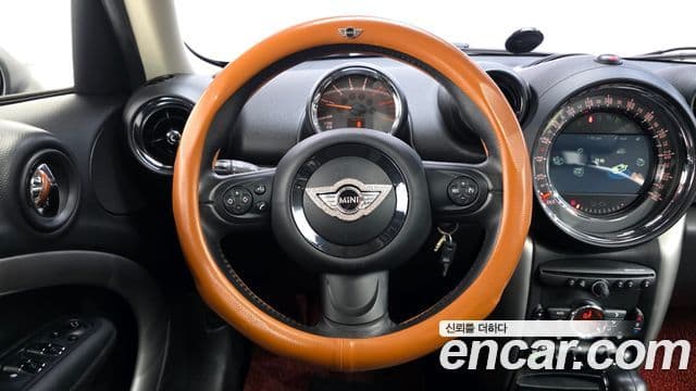 Mini Cooper D Countryman 1세대, 2016 13