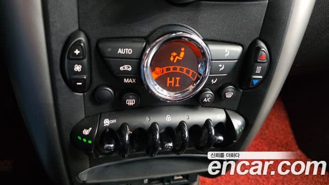 Mini Cooper D Countryman 1세대, 2016 14