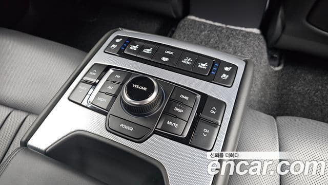 Genesis G80 Premium Luxury, 2019 19