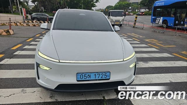 Tesla модель Y Premium RWD, 2025 6