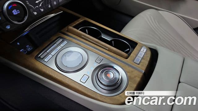 Genesis G80 (RG3) бензин 2.5 турбо AWD, 2021 9