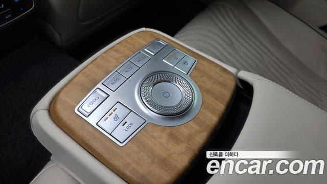 Genesis G80 (RG3) бензин 2.5 турбо AWD, 2021 17