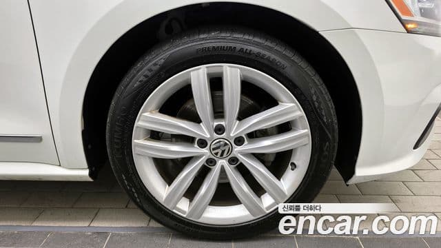 Volkswagen The / новый New Passat B7, 2018 все фото