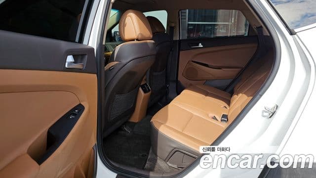 Hyundai All New Tucson Premium, 2016 10