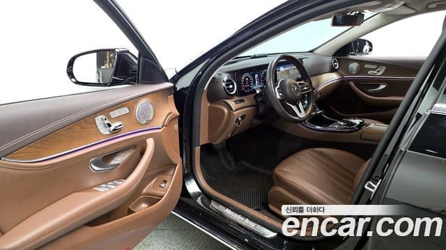 Mercedes-Benz E-класс W213 Exclusive, 2020 10