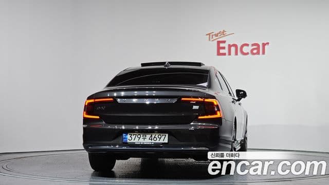 Volvo S90 T8 AWD Inscription, 2021 4