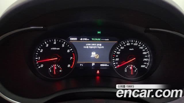 Kia 스팅어 GT, 2018 8