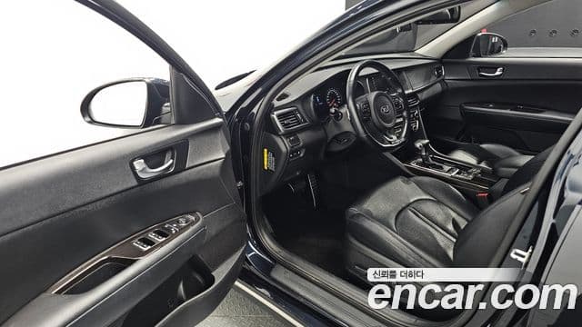 Kia K5 2세대 Noblesse, 2016 11