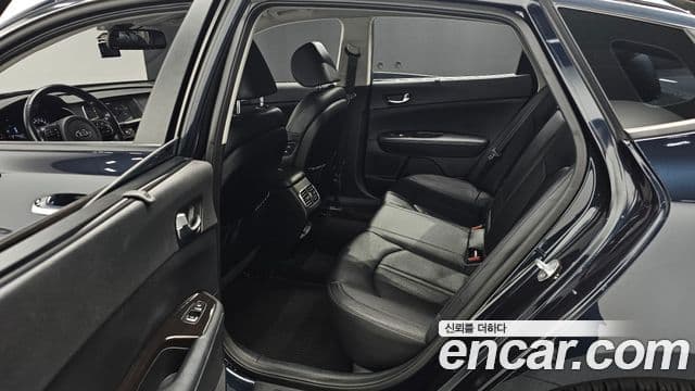 Kia K5 2세대 Noblesse, 2016 12