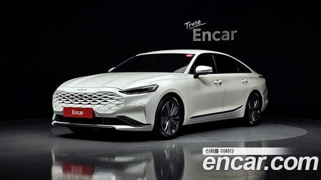 Kia K8 Signature, 2022 1