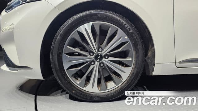 Kia K8 Signature, 2022 все фото