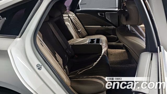 Kia K8 Signature, 2022 12