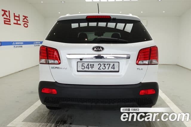 Kia Sorento R Premium, 2011 4