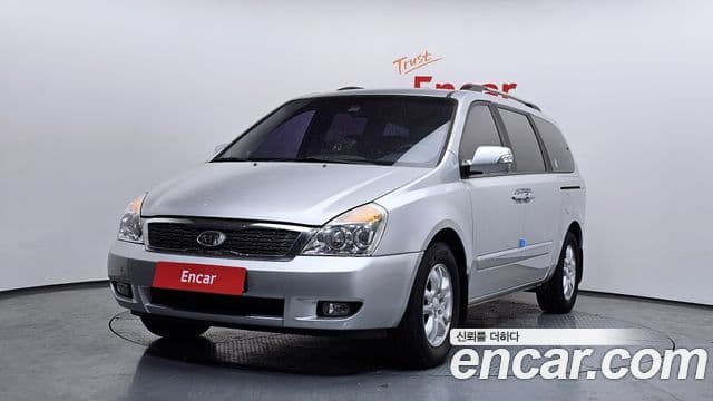 Kia Carnival R топовая версия, 2012 1