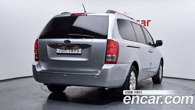 Kia Carnival R топовая версия, 2012 2