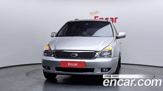 Kia Carnival R топовая версия, 2012 3