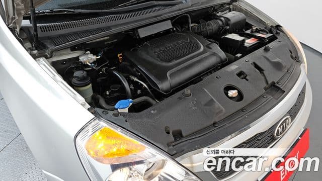 Kia Carnival R топовая версия, 2012 6