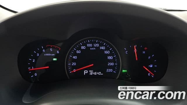 Kia Carnival R топовая версия, 2012 8