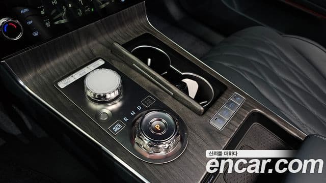 Genesis G80 (RG3) бензин 2.5 турбо AWD, 2025 9