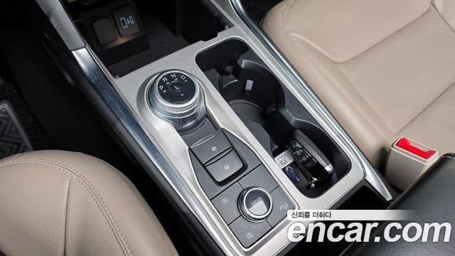 Ford Explorer 6세대 2.3 Limited 4WD, 2023 9