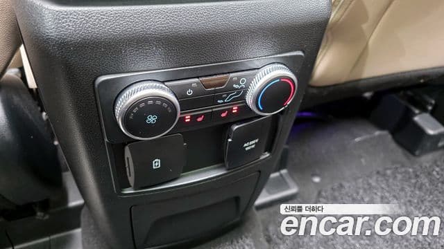 Ford Explorer 6세대 2.3 Limited 4WD, 2023 18