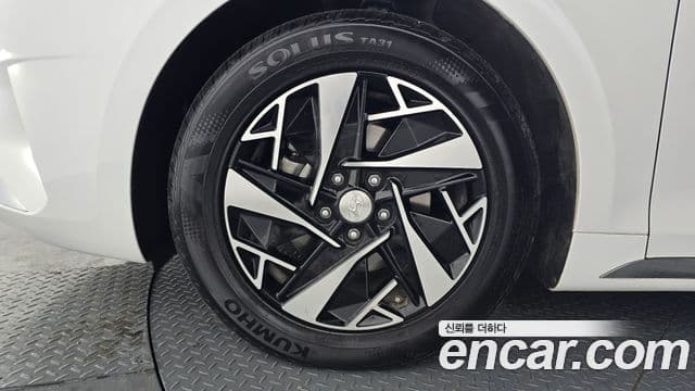 Hyundai The / новый New Grandeur IG гибрид Le Blanc, 2022 все фото