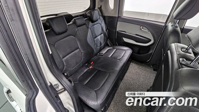 Kia Ray Luxury, 2016 12