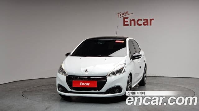 Peugeot 208 1.6 BlueHDi GT Line 5도어, 2018 3