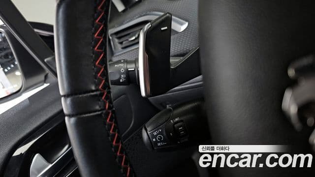 Peugeot 208 1.6 BlueHDi GT Line 5도어, 2018 19