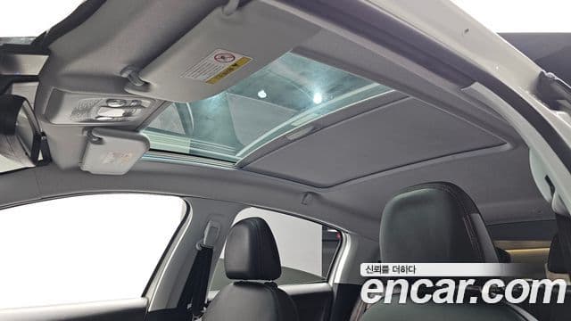 Peugeot 208 1.6 BlueHDi GT Line 5도어, 2018 21