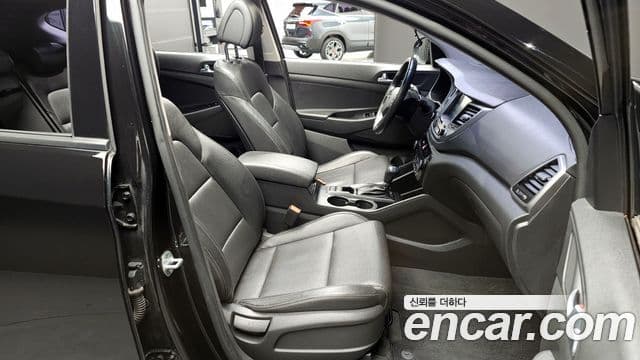 Hyundai All New Tucson Modern, 2017 10