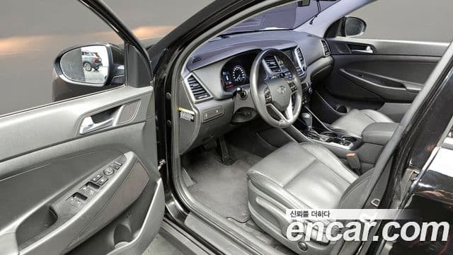 Hyundai All New Tucson Modern, 2017 12