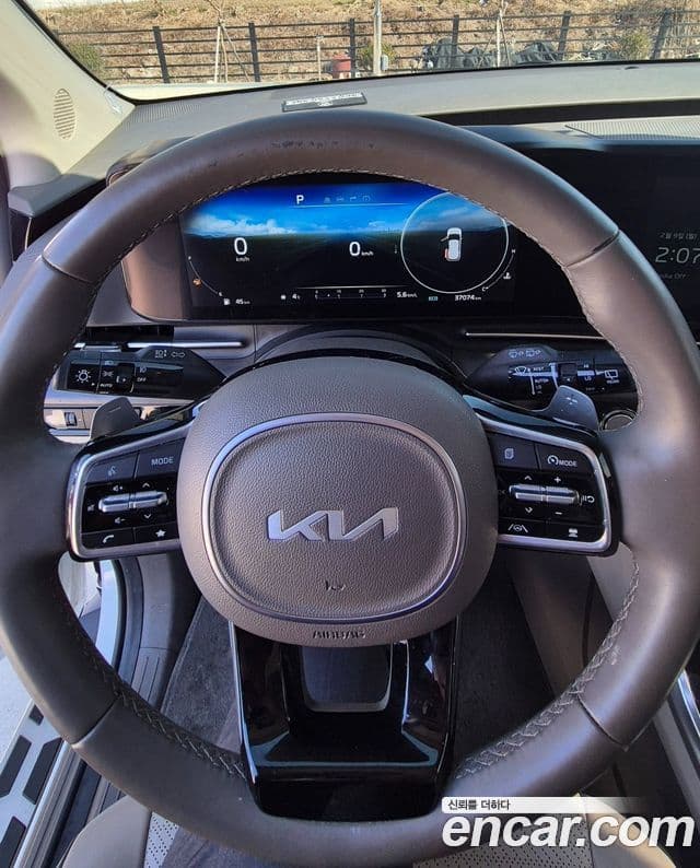 Kia Carnival 4세대 Signature, 2023 12