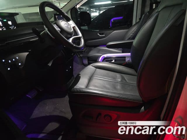 Hyundai Staria Prestige, 2024 13